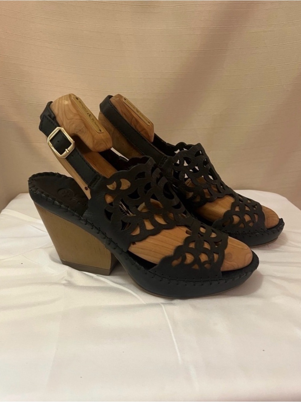 Lobo Solo Leather Cutout Wedge Sandals Black Slingback Women’s US 9 Boho